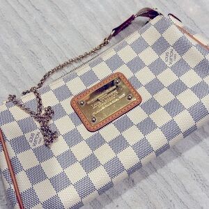 Louis Vuitton Damier Azur Eva Clutch / Crossbody